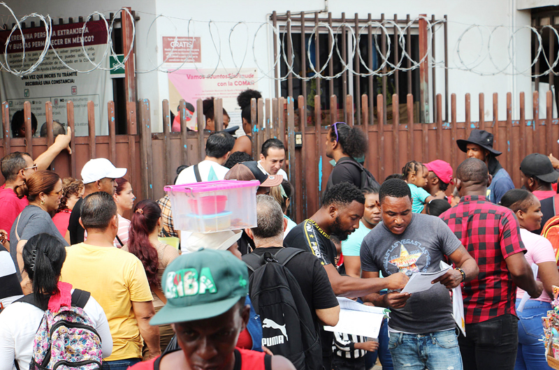 Descenso de migrantes en frontera sur de México tras 5 semanas de restricciones de Trump