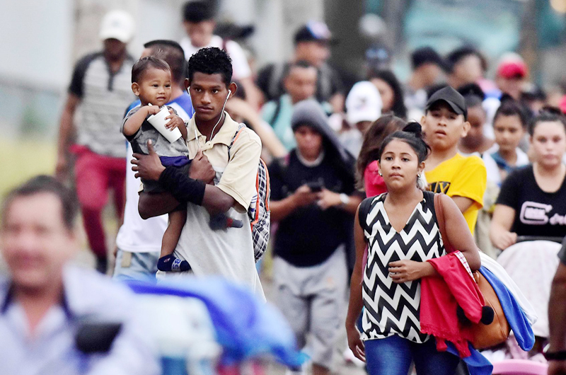 Comisionado de DDHH en Honduras pide ampliar amnistía migratoria para prevenir crisis