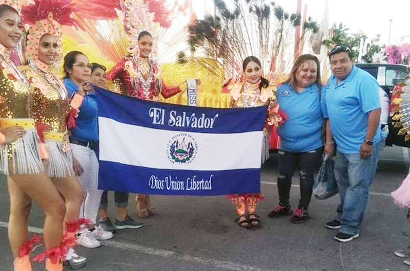 Amigos Salvadoreños... Despacio, que llevo prisa