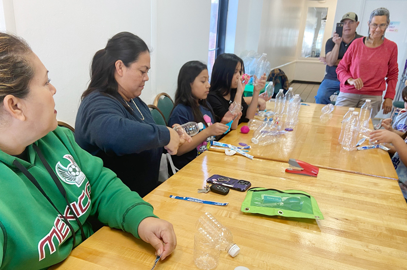 Continúa con buen paso taller de niños y adultos para RECICLAR