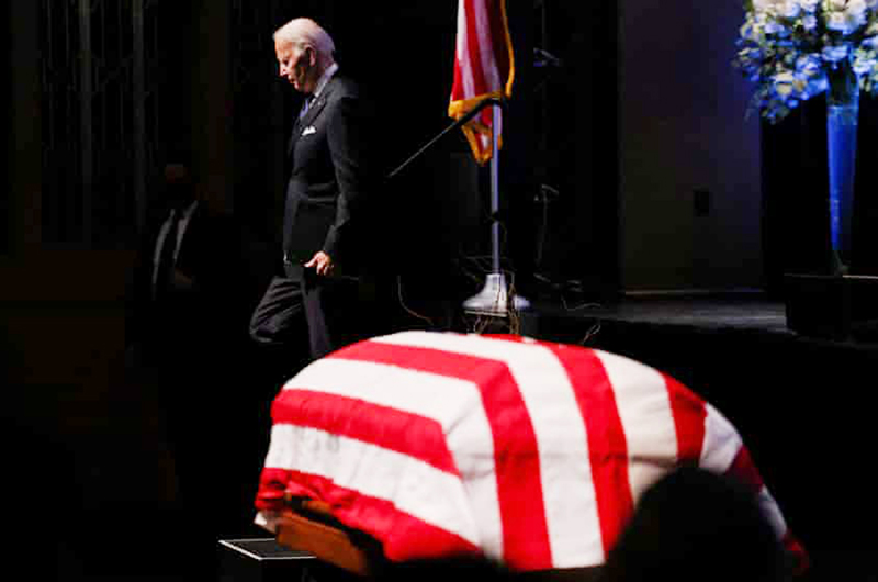 Servicio fúnebre de Harry Reid... “Él estaba seguro que lo apoyaría”: Biden