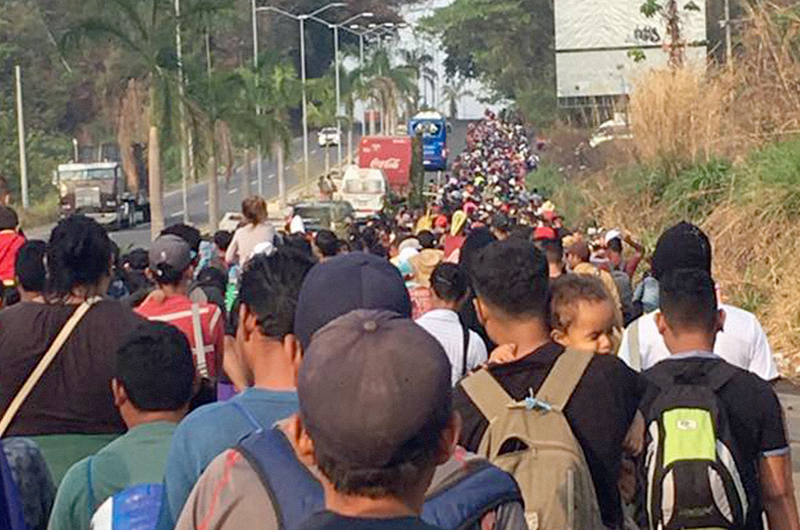 Defensores piden privilegiar medidas humanitarias para caravana migrante
