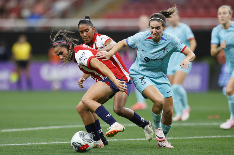 Claudia Pina con doblete, Ari Arias y Patri certifican goleada de Barcelona