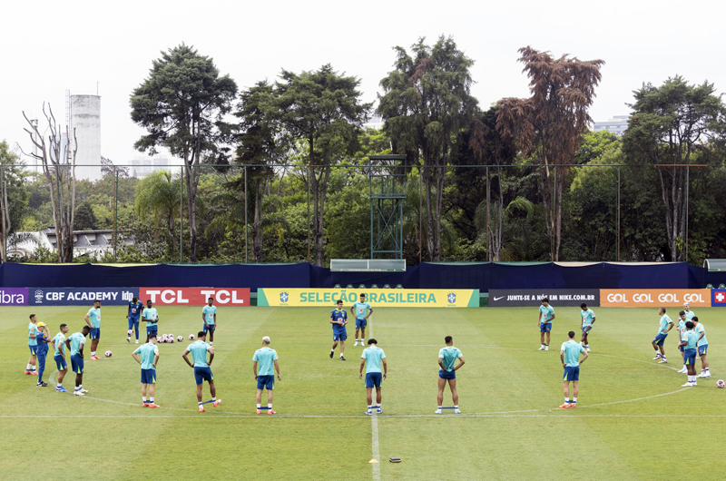 Chile y Brasil luchan contra sus fantasmas y el mal momento