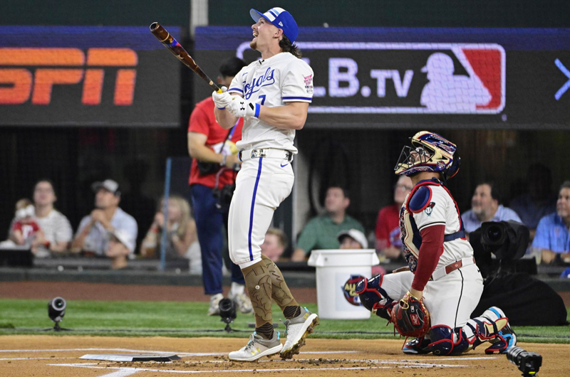 El dominicano Teoscar Hernández se queda con el Festival de Jonrones