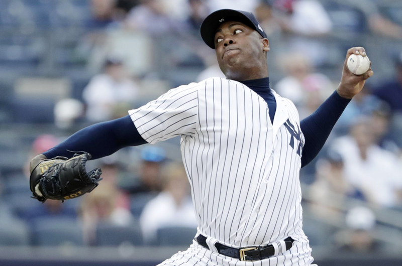 Los Medias Rojas firman por una temporada al cerrador cubano Aroldis Chapman 