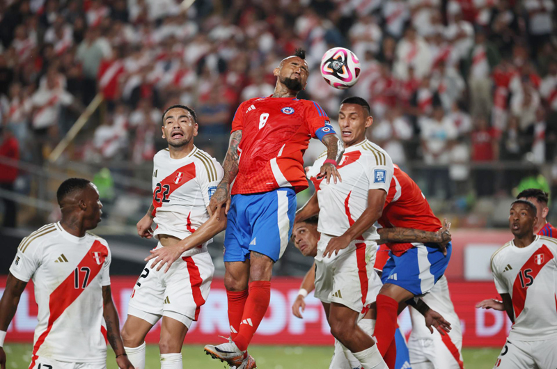 Perú y Chile empatan y siguen en el foso, lejos de la clasificación al Mundial