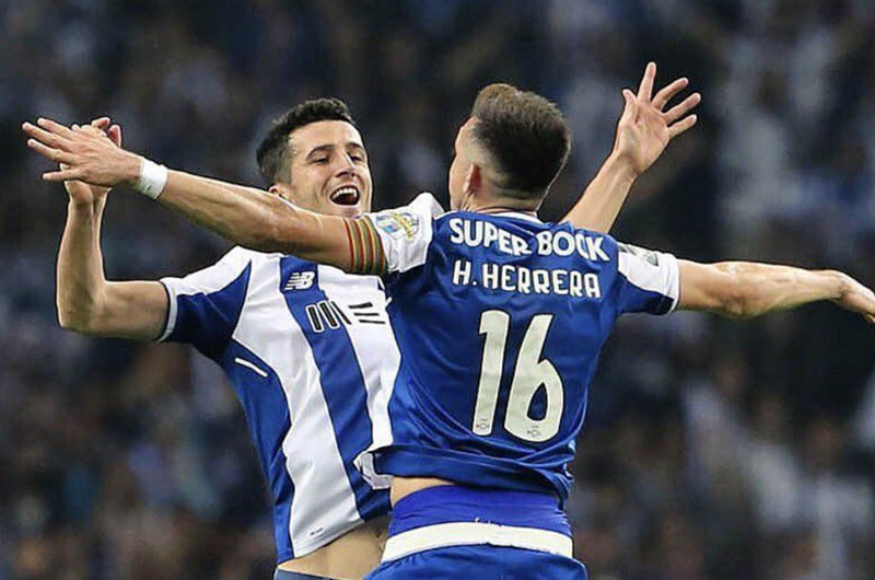 Con Porto, Herrera y 