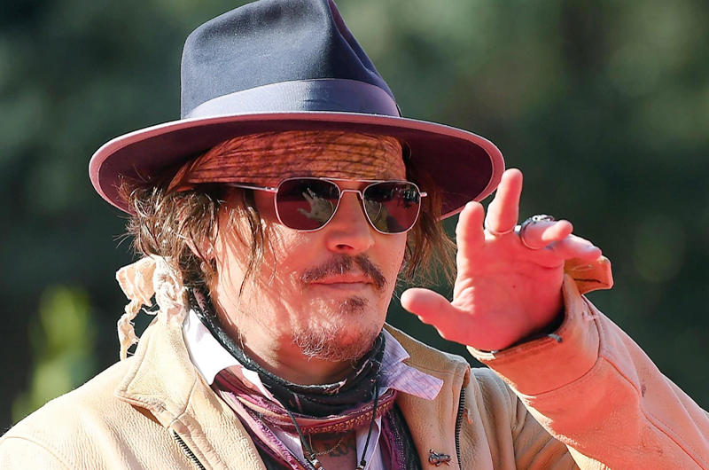 El médico de Johnny Depp dice que encontró su dedo en la escena de una pelea