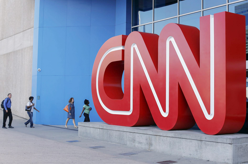 CNN anuncia nuevos despidos y apuesta por la TV digital y la inteligencia artificial