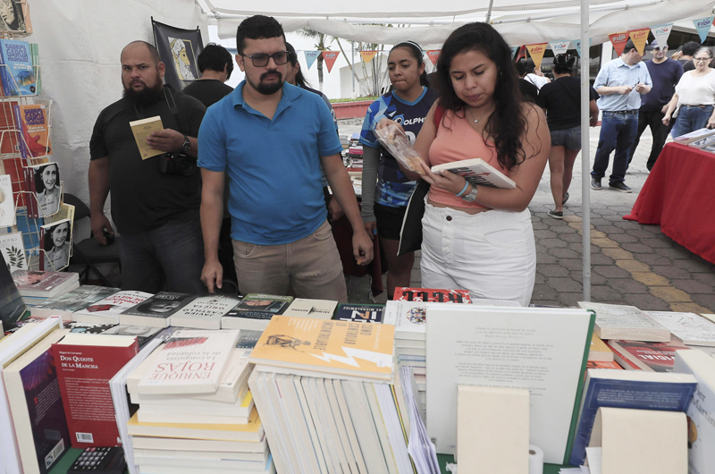 Concluye la tercera Feria Internacional del Libro de Honduras con más de 6.000 visitantes