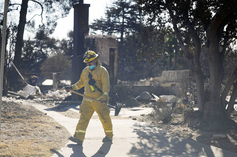 Archivos sobre la historia mexicoestadounidense destruidos en incendios de Los Ángeles 