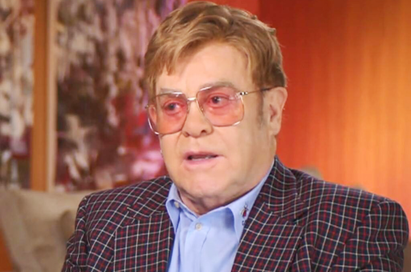 Elton John, decepcionado del “live action” de “El Rey León”