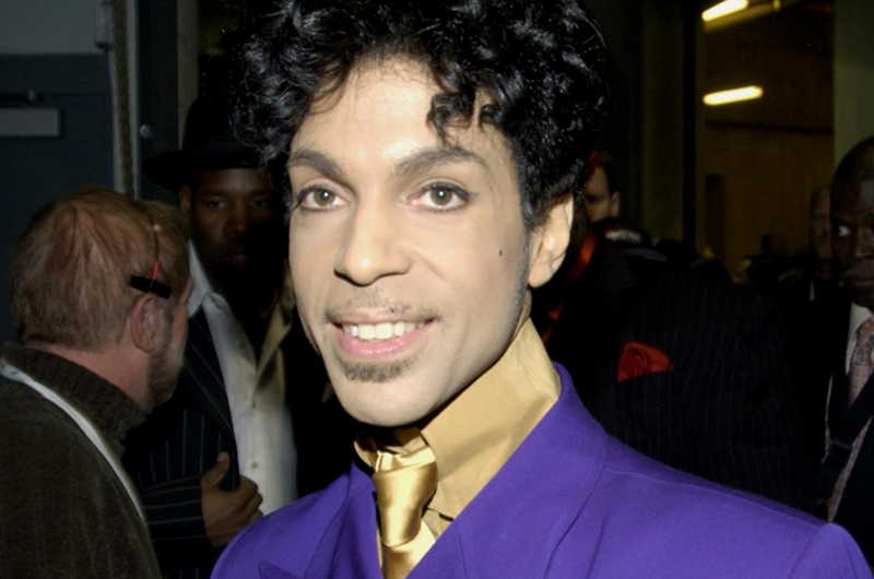 Libro del extinto cantante Prince saldrá al mercado en octubre próximo