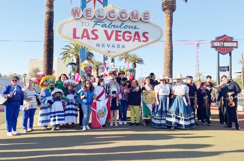 La Ciudad de Las Vegas entrega Proclama a Escaramuza Charra Colibríes de Nevada