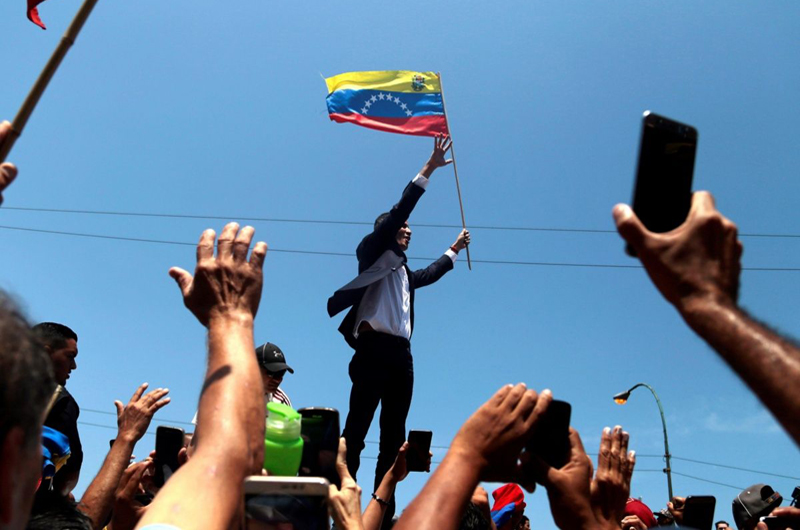 Llegó Guaidó a Caracas, se dice listo para terminar con 