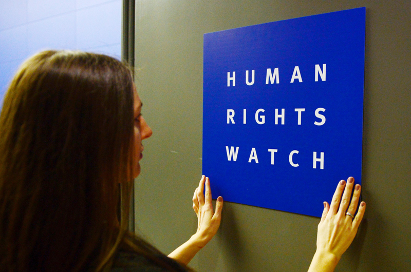 Inmigrantes en Estados Unidos necesitan protección para denunciar delitos: HRW