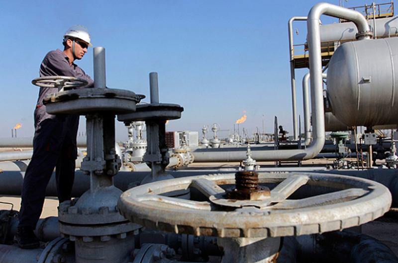Irán utilizará sus medios para vender su petróleo en el “mercado gris”