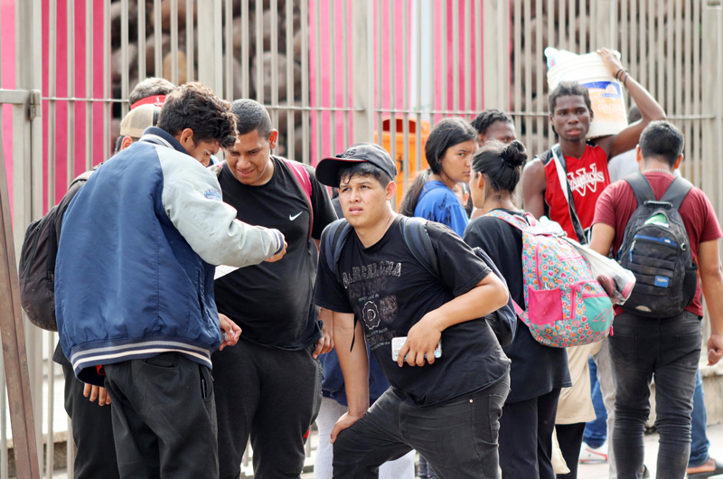 El costo de mantener a un migrante en la frontera sur de México se triplica