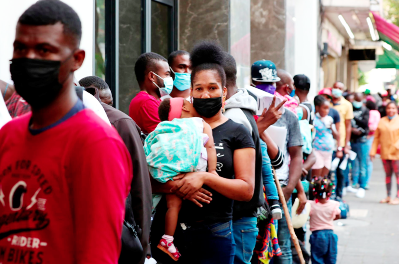Haitianos planean quedarse en México ante imposibilidad de entrar en EE.UU.