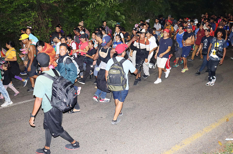 Caravana de venezolanos parte del sur de México pese a nuevas medidas de EEUU 