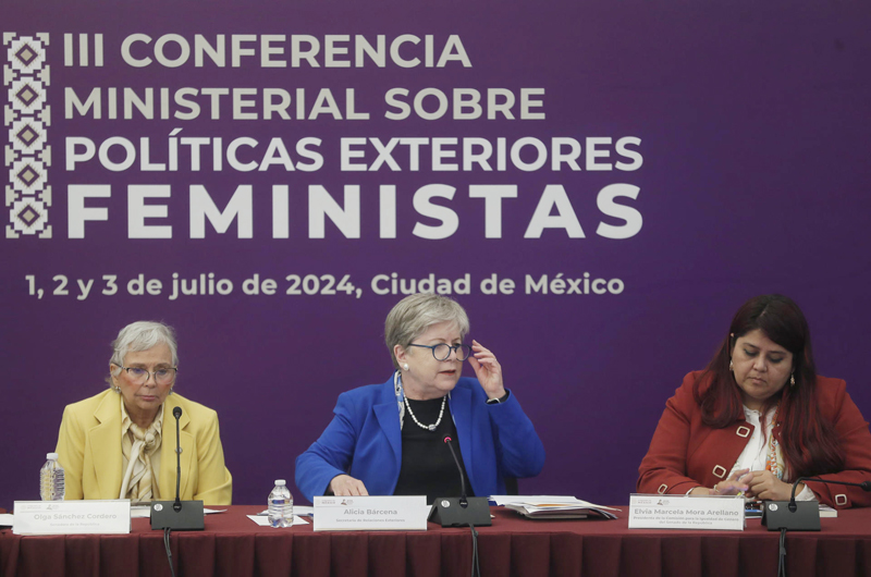 Canciller mexicana pide sociedades de cuidados en un mundo que “será feminista o no será”