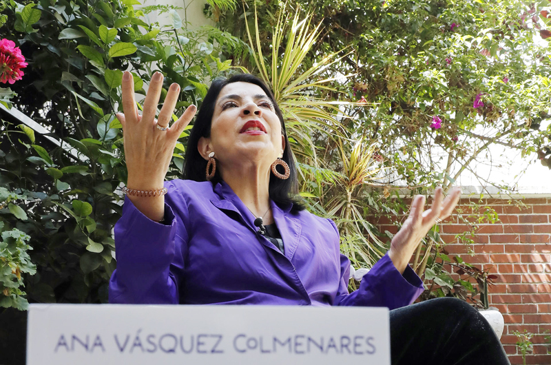 Académica mexicana Ana Vásquez trata de llevar el feminismo a todas partes 