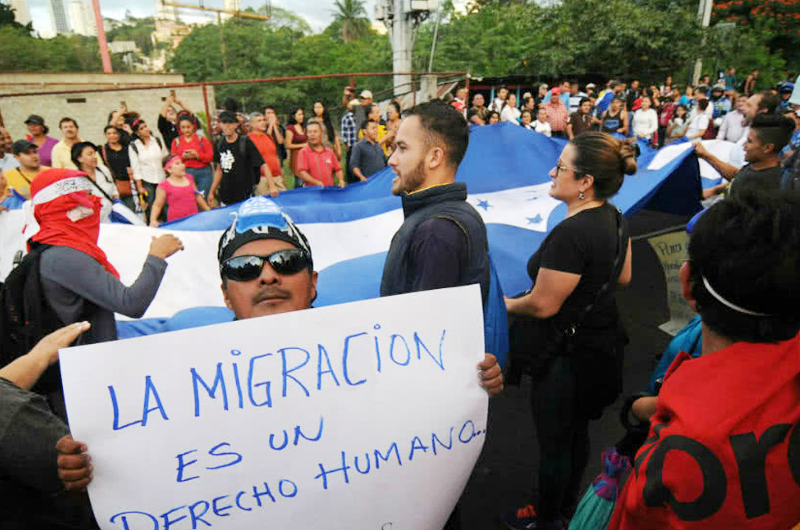 Migración retorna a 115 hondureños a su país desde Coahuila