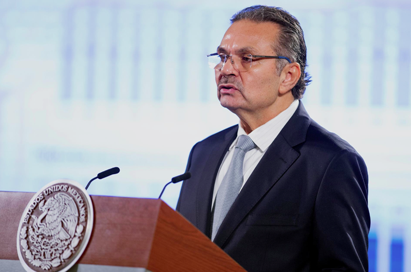 México defiende la compra de refinería en Houston y su apuesta al petróleo