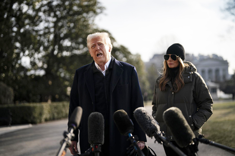 Trump sacude a EEUU y al mundo con una agitada primera semana en la Casa Blanca