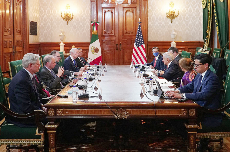 López Obrador se reunió con senadores demócratas y republicanos de EE.UU.