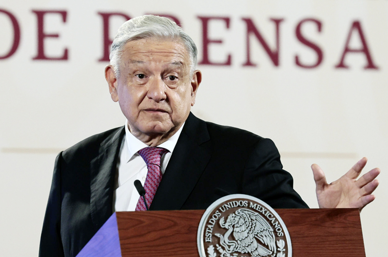 López Obrador espera buenas noticias tras reunirse con el secretario de Transporte de EEUU