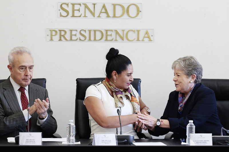 La presidenta del Senado mexicano rechaza restricción al asilo de migrantes en EE.UU. 