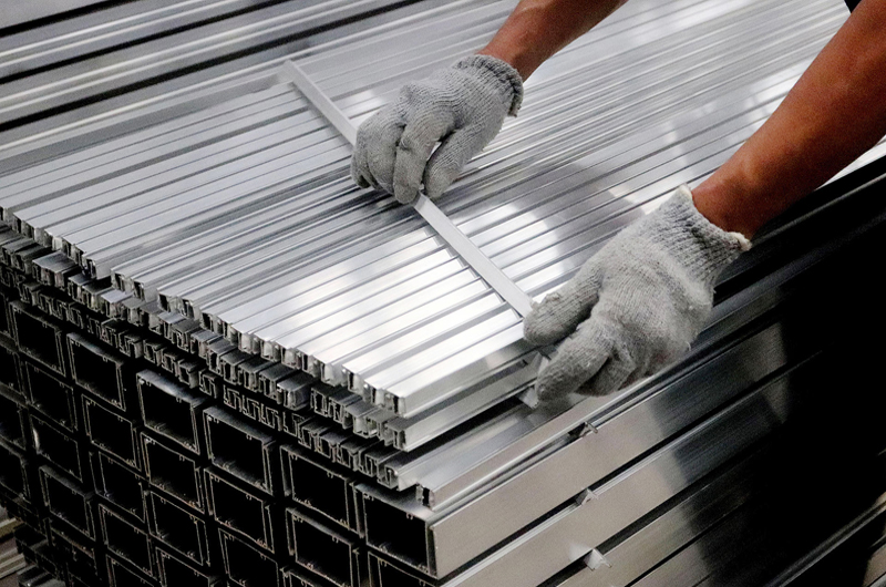 Los aranceles a México y Canadá por aluminio y acero serán del 50 %, dice la Casa Blanca 