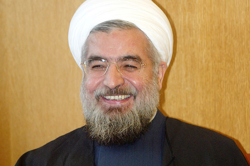 Presidente de Irán califica de “indignantes e idiotas” sanciones de EUA