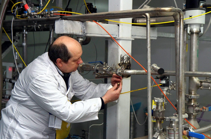 Irán activará nuevas centrifugadoras para aumentar reservas de uranio