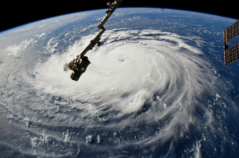 Alertan sobre potencia destructora de Florence en las costas de EUA