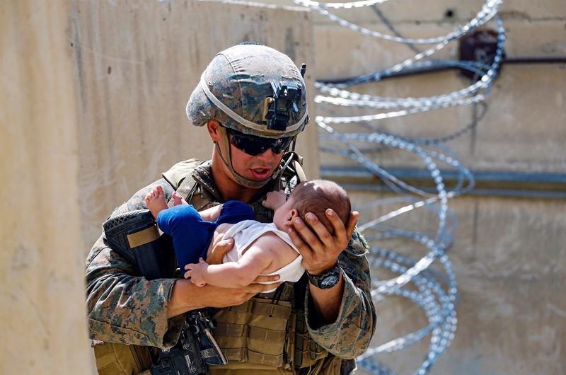 EE.UU. evacúa a 10 mil 400 personas de Afganistán en 24 horas