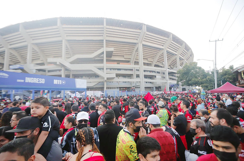 México pisa tierra firme en su lucha contra la homofobia en el fútbol