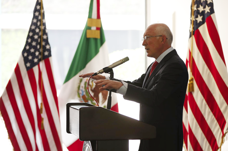 Salazar: ausencia de López Obrador en Cumbre no afectará relación México-EEUU    
