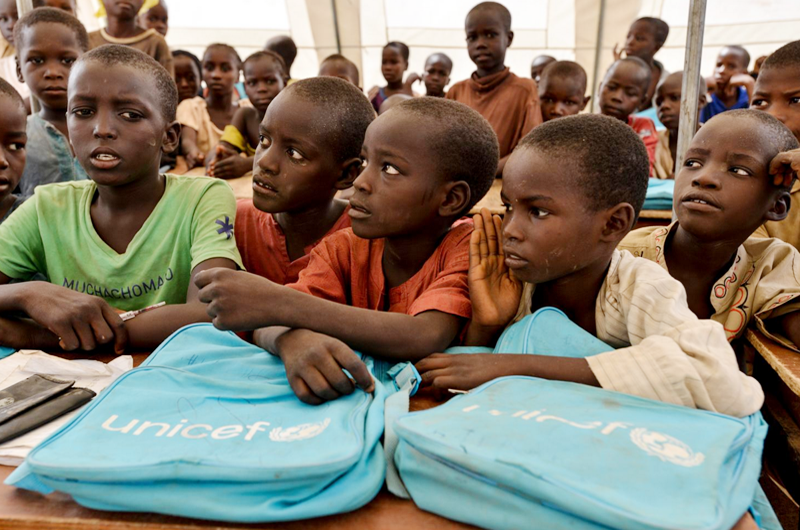Cierre de escuelas dejará a 370 millones de niños sin alimentos: Unicef