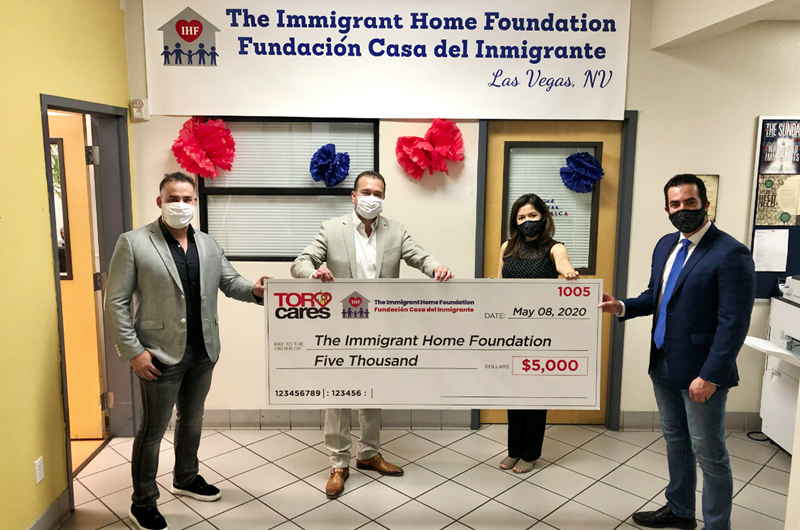 La Casa del Inmigrante recibe donación para ayudar a los necesitados