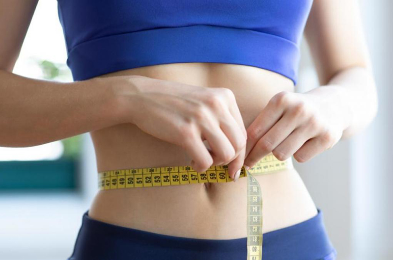 Combina dietas y ejercicios para reducir la grasa abdominal