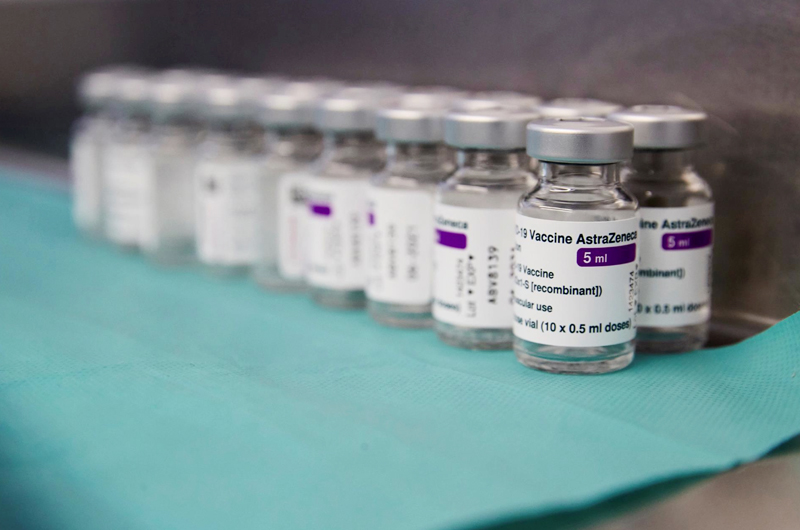 “Disparidades” en distribución de vacunas en Florida perjudicaron a hispanos