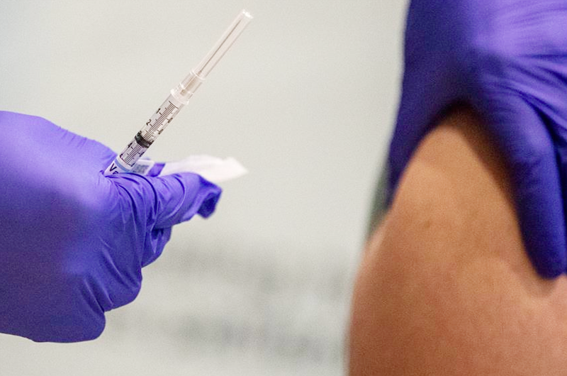 Merck producirá la vacuna de J&J tras mediación del Gobierno, según medios