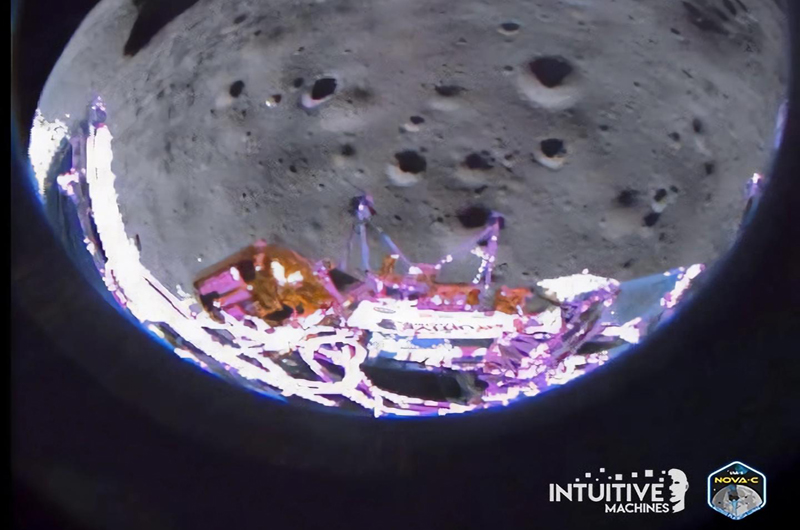 El módulo Odiseo envía sus primeras imágenes desde la Luna