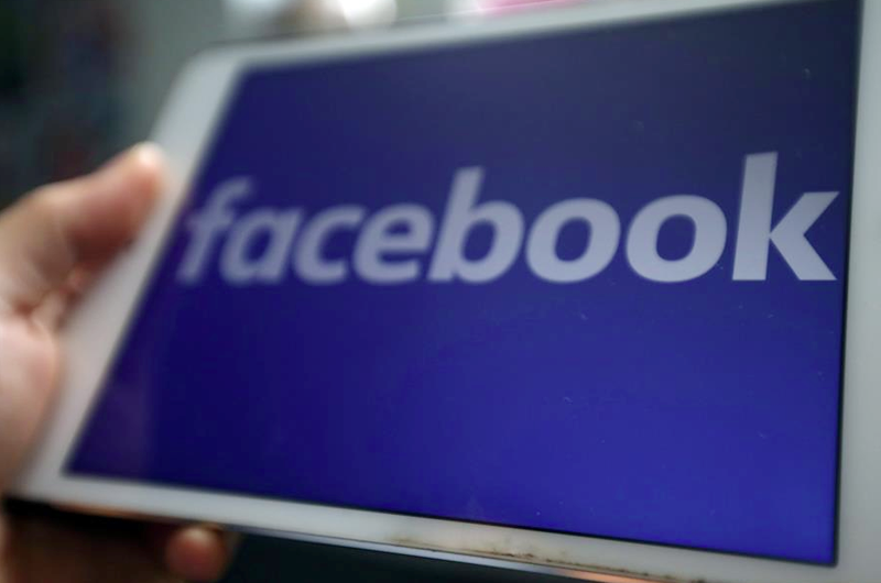 Filtran en línea datos de unos 500 millones de usuarios de Facebook