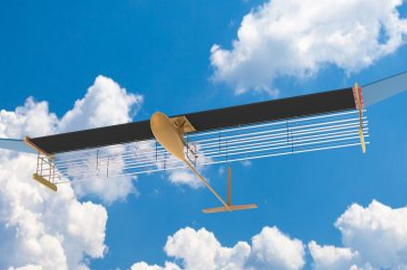 Sobrevuelan primer avión impulsado por viento iónico