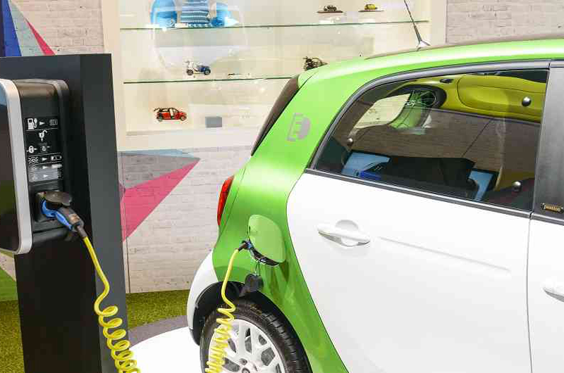 Reducen impuestos a empresas que compren vehículos con tecnología limpia