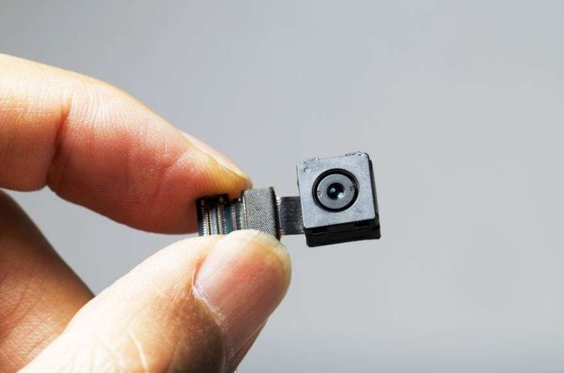 Qué son y Cómo funcionan las mini cámaras espías?